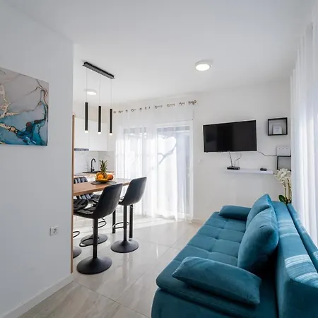 Luisa In Peroj - Haus Fuer 3-4 Personen Fazana